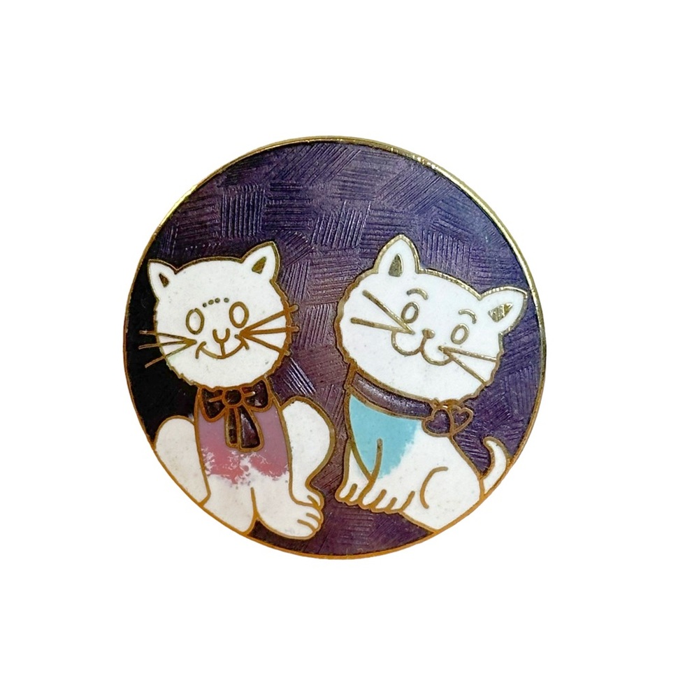Vintage Cloisonne Cats Round Gold Tone Brooch